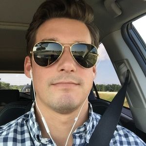 Meet your Posher, Donald